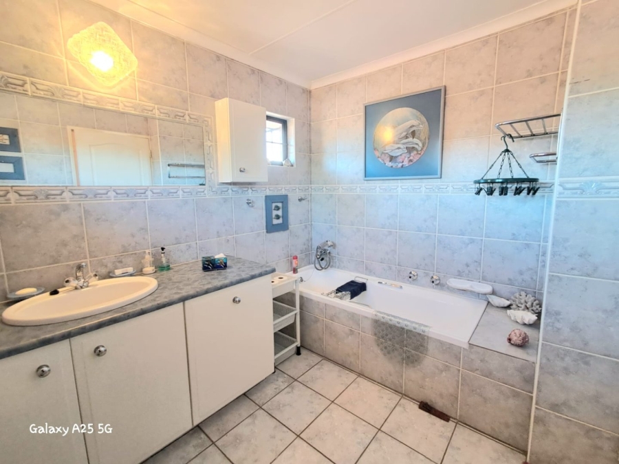 3 Bedroom Property for Sale in Sasolburg Ext 4 Free State